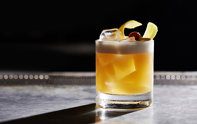 Cocktail aigre d'amaretto